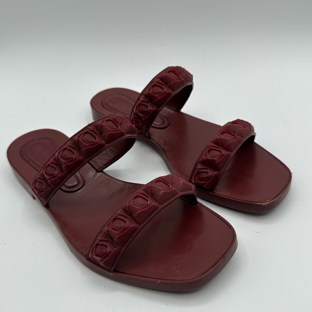 Stuart Weitzman Red Sandals Women’s US 5 EU 35